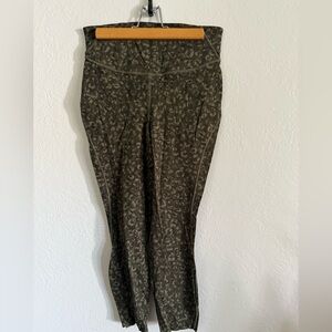Lululemon leopard leggings